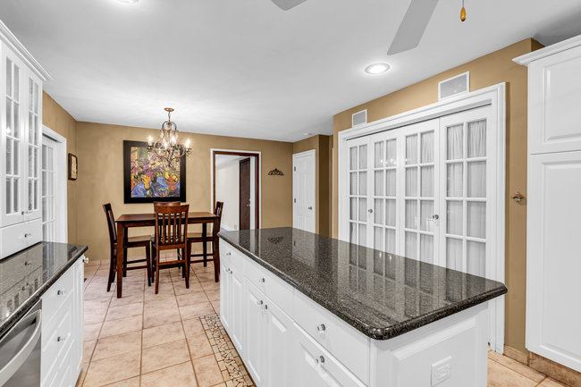 381 Buchanan Blvd, Red Bank, NJ 07701