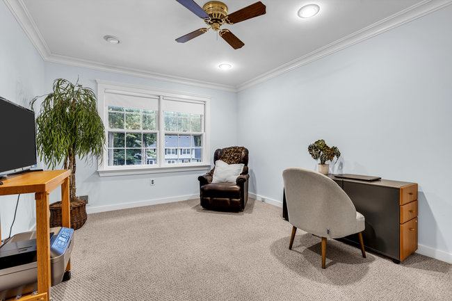 381 Buchanan Blvd, Red Bank, NJ 07701