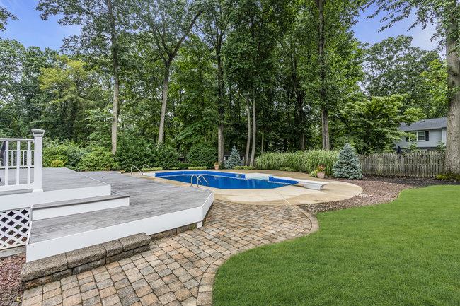 381 Buchanan Blvd, Red Bank, NJ 07701