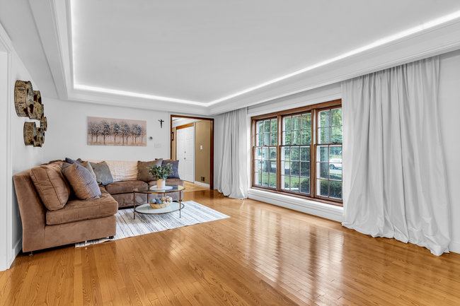 381 Buchanan Blvd, Red Bank, NJ 07701