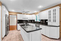 381 Buchanan Blvd, Red Bank, NJ 07701