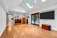 381 Buchanan Blvd, Red Bank, NJ 07701