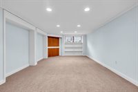 381 Buchanan Blvd, Red Bank, NJ 07701