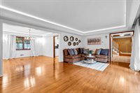 381 Buchanan Blvd, Red Bank, NJ 07701