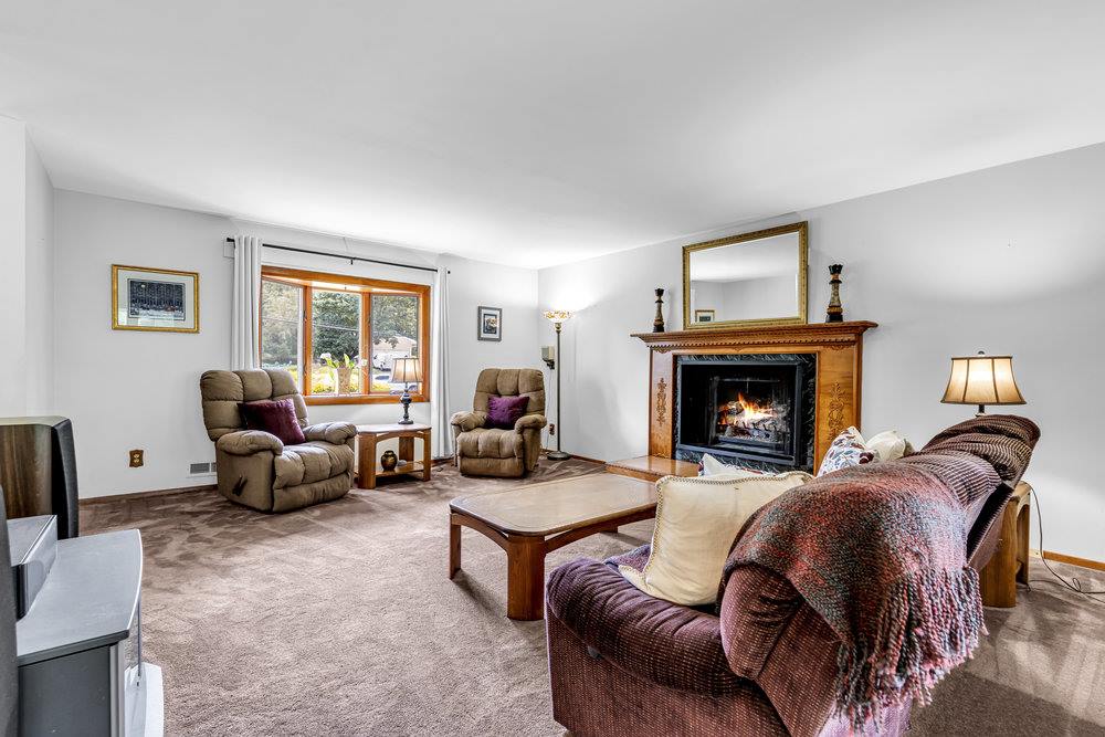 53 Edison Ave, Tinton Falls, NJ 07724