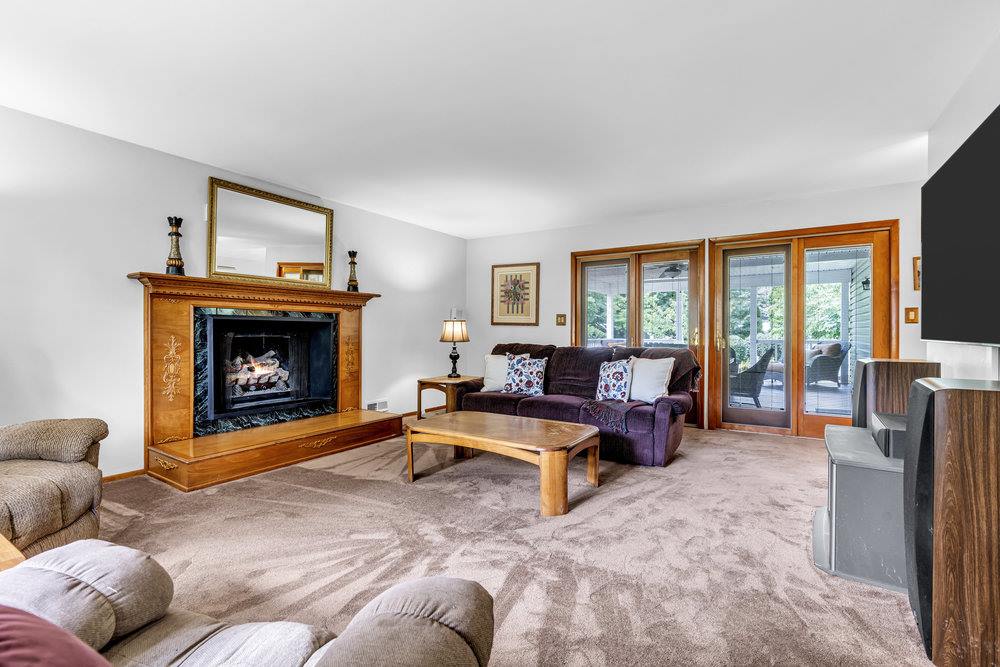 53 Edison Ave, Tinton Falls, NJ 07724