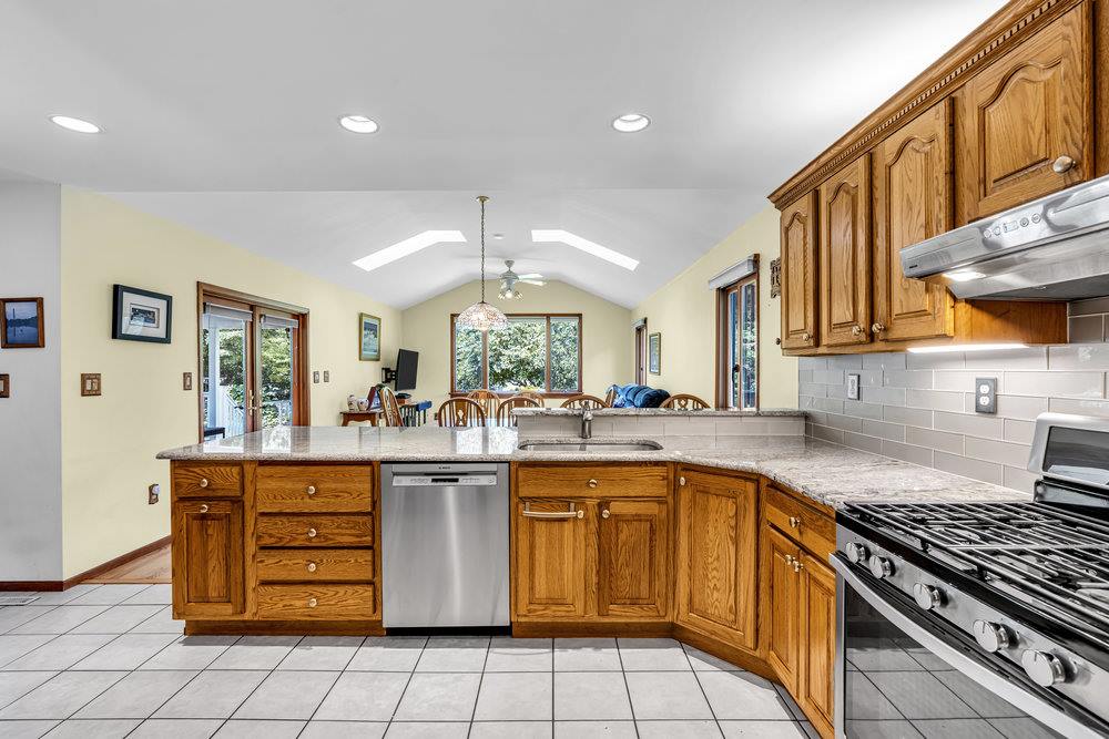 53 Edison Ave, Tinton Falls, NJ 07724