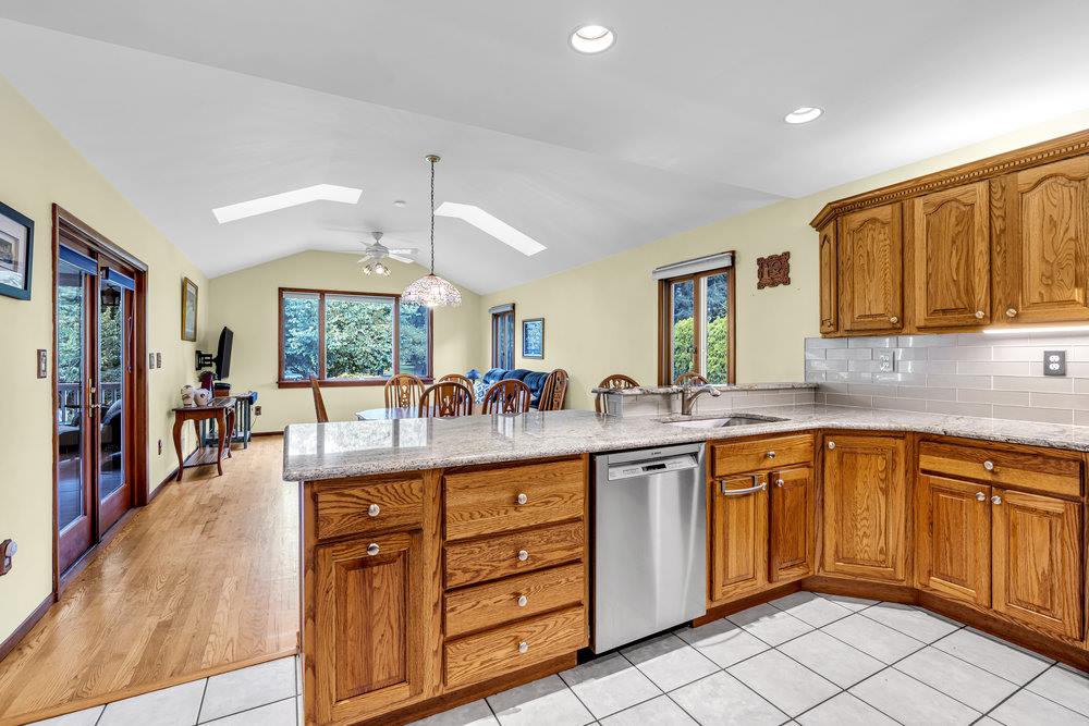 53 Edison Ave, Tinton Falls, NJ 07724