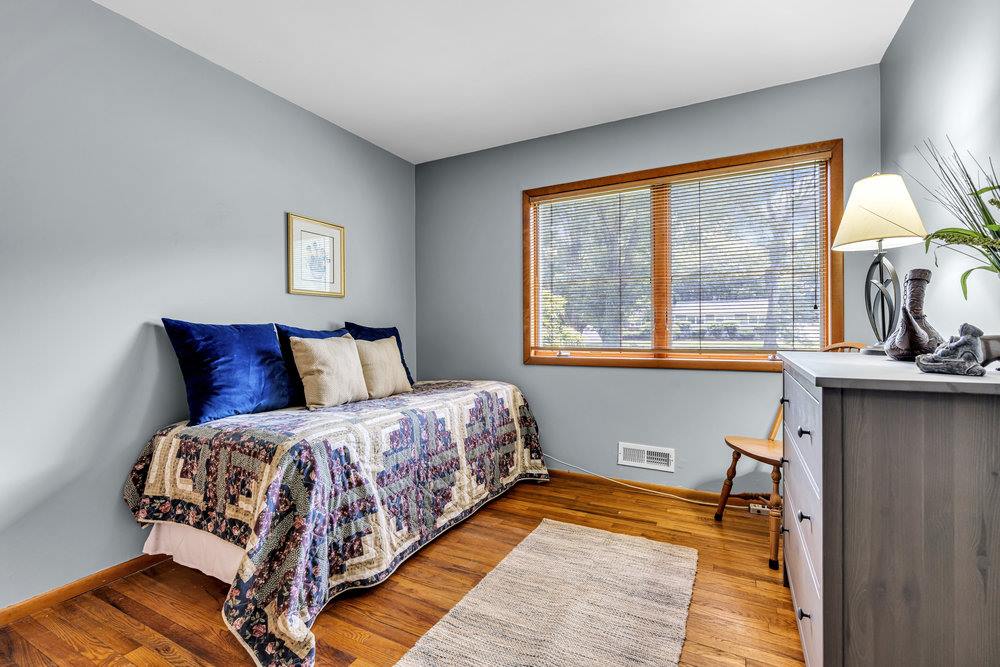 53 Edison Ave, Tinton Falls, NJ 07724