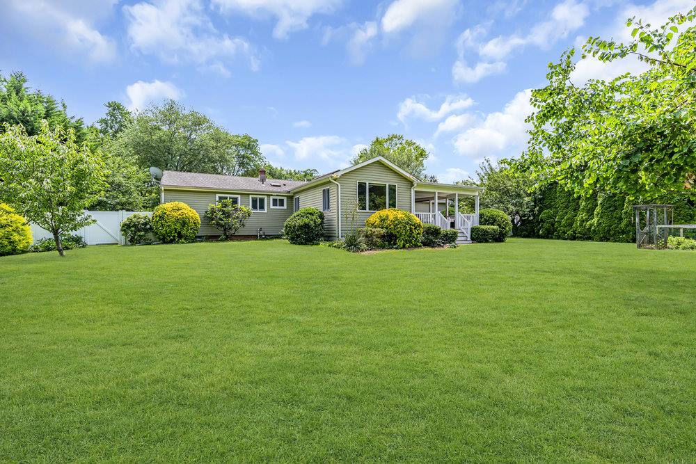 53 Edison Ave, Tinton Falls, NJ 07724