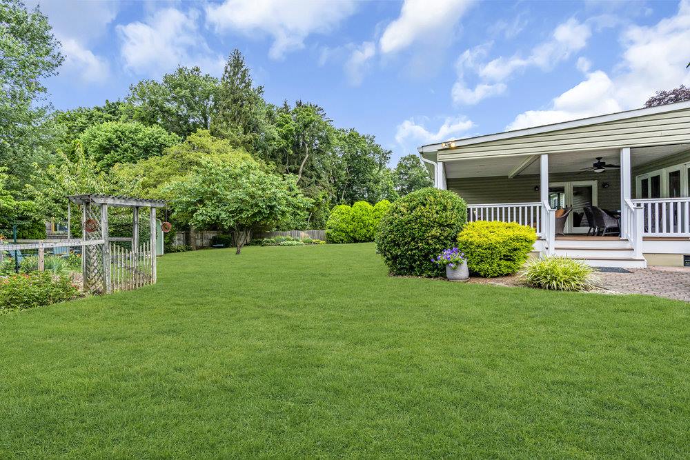 53 Edison Ave, Tinton Falls, NJ 07724