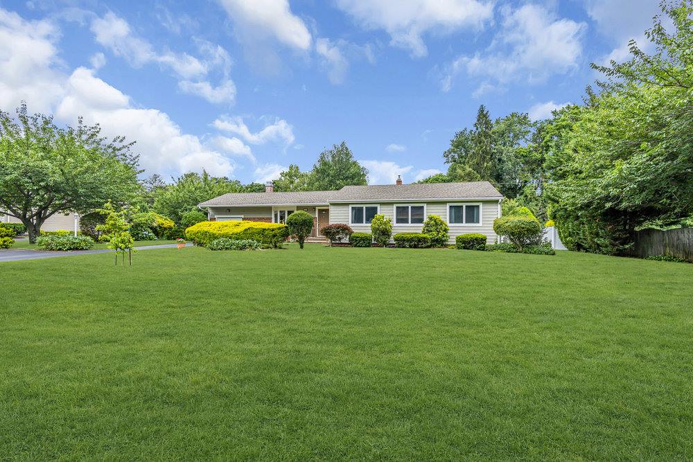 53 Edison Ave, Tinton Falls, NJ 07724