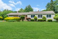 53 Edison Ave, Tinton Falls, NJ 07724