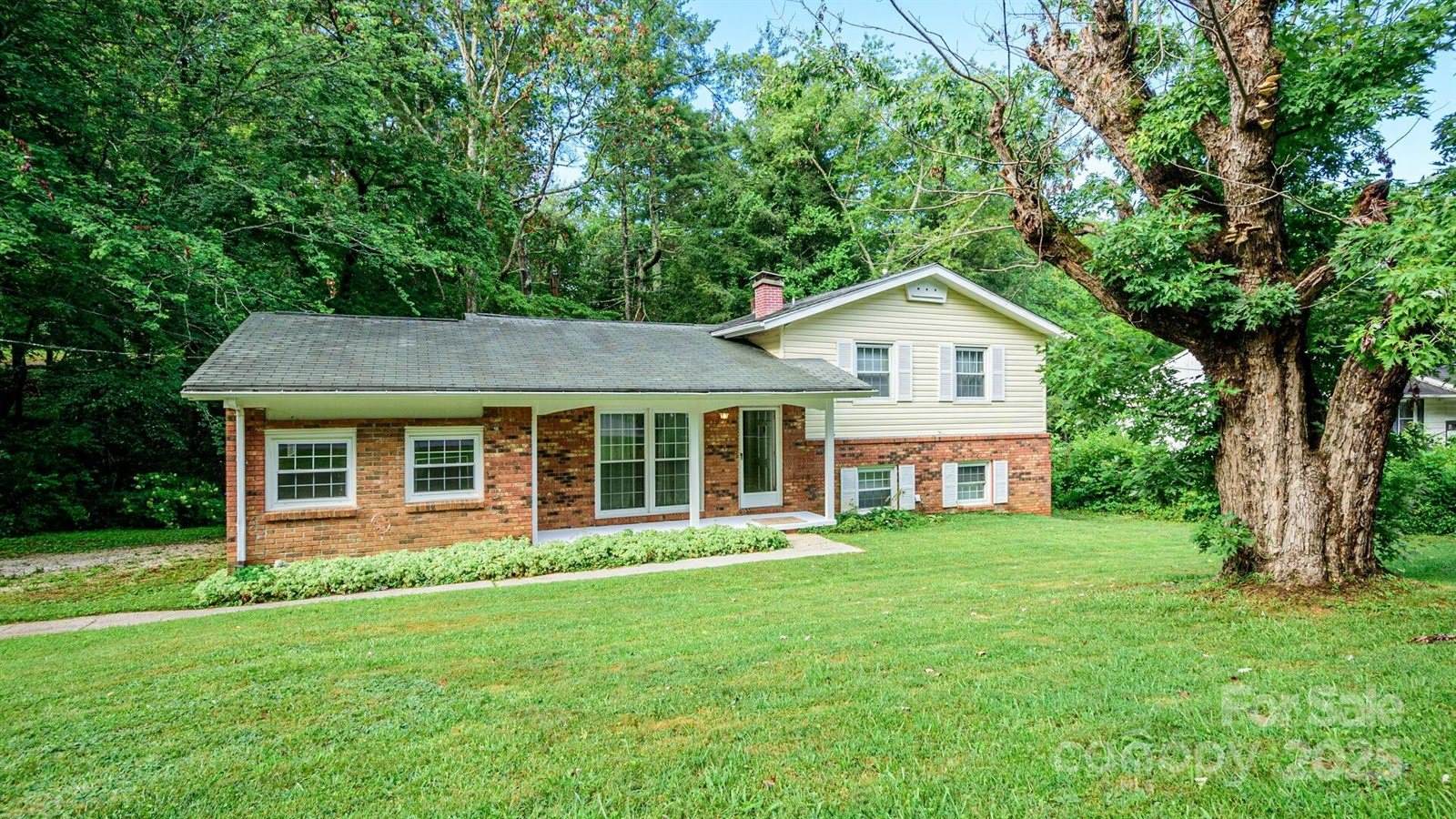 51 Bell Road, Asheville, NC 28805