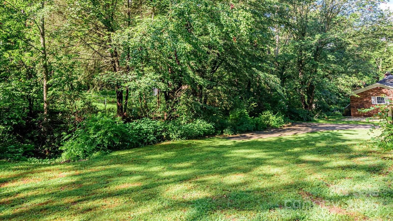 51 Bell Road, Asheville, NC 28805