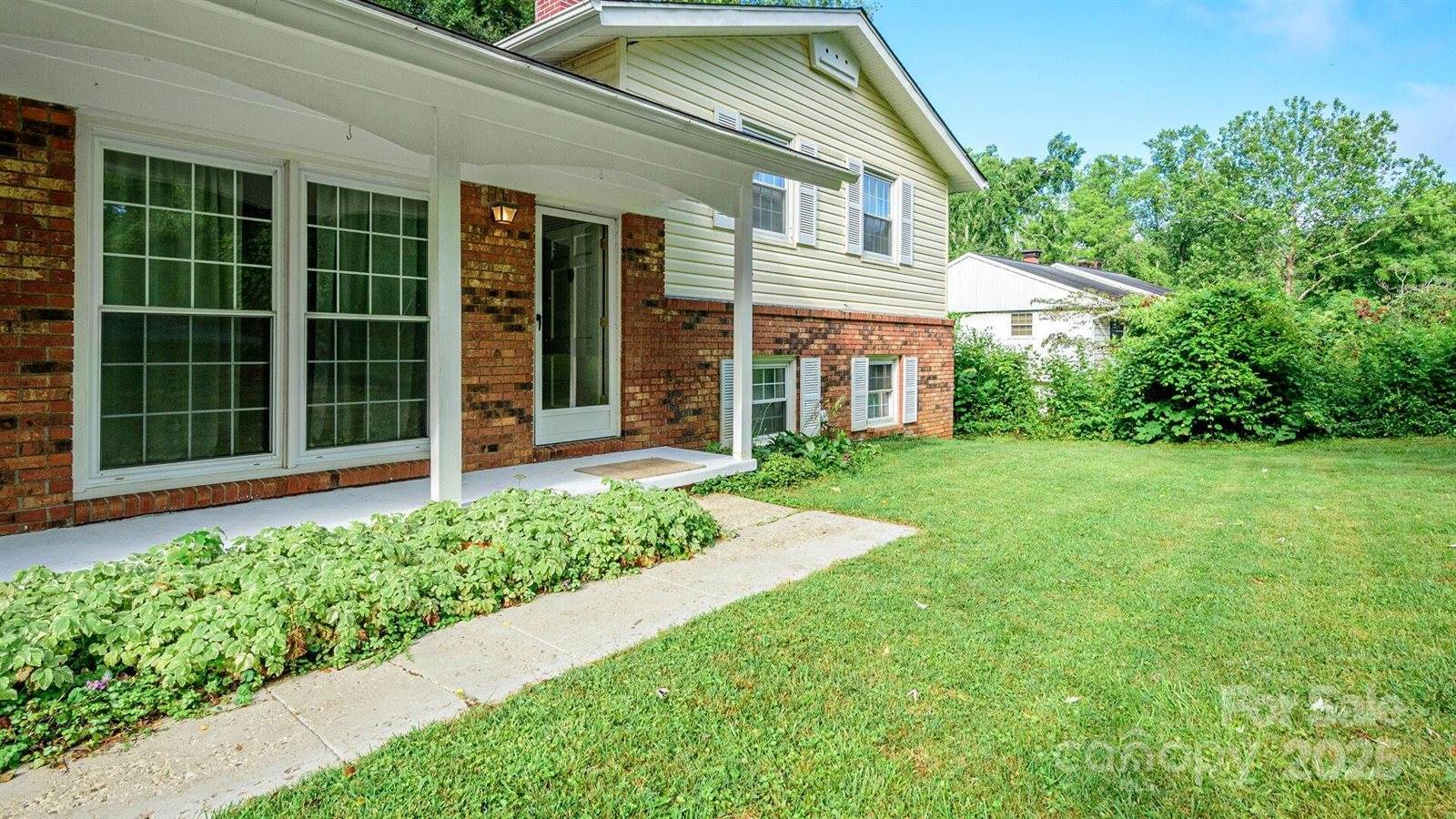 51 Bell Road, Asheville, NC 28805