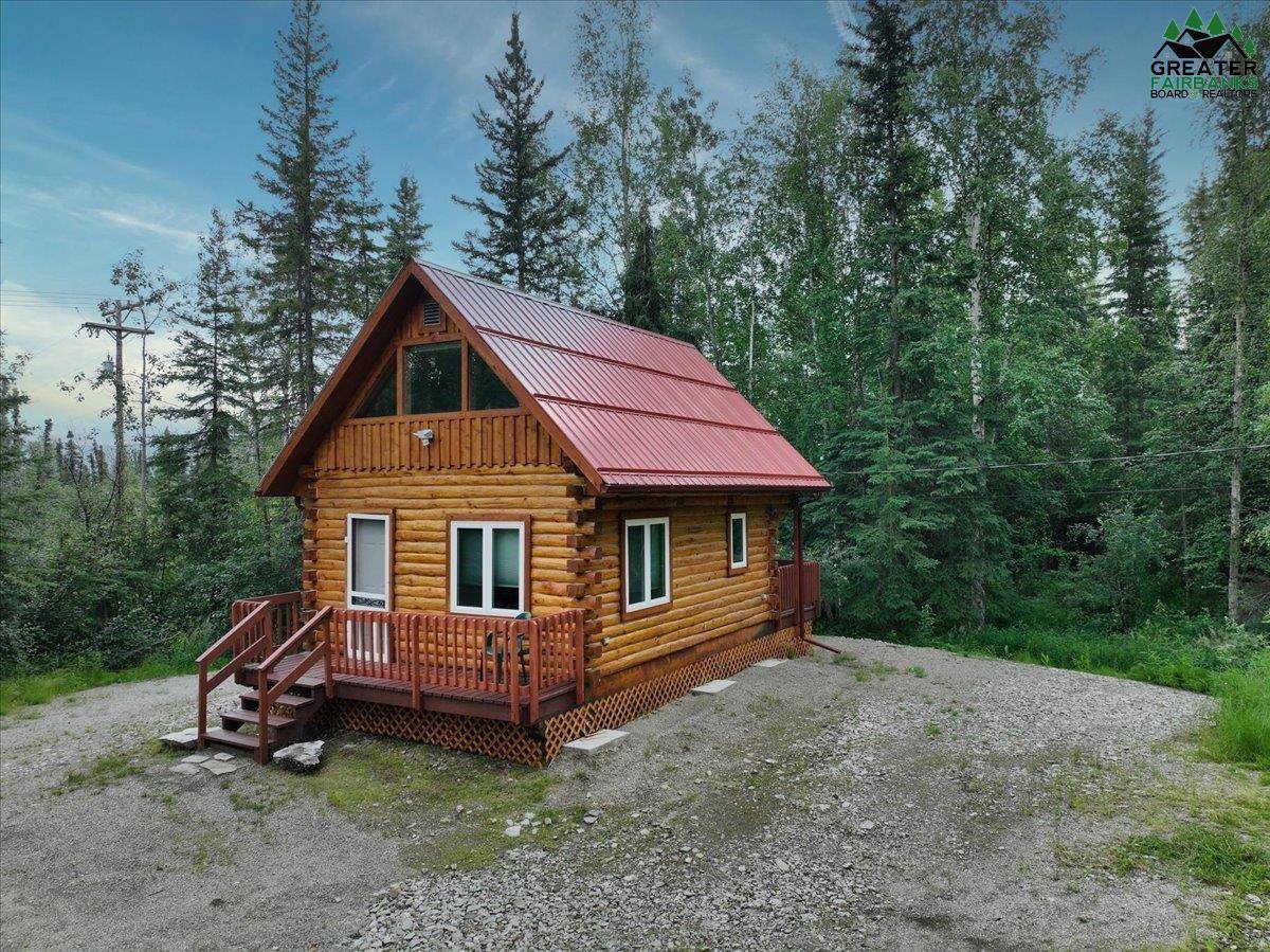 1403 Ballaine Road, Fairbanks, AK 99709