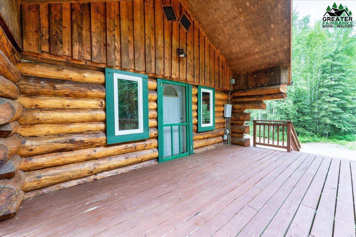 1403 Ballaine Road, Fairbanks, AK 99709