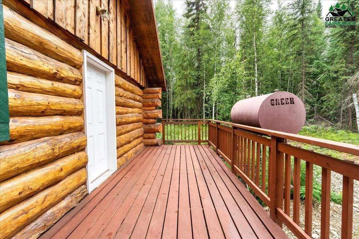 1403 Ballaine Road, Fairbanks, AK 99709