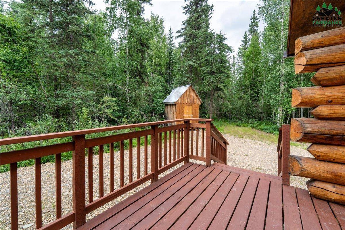 1403 Ballaine Road, Fairbanks, AK 99709