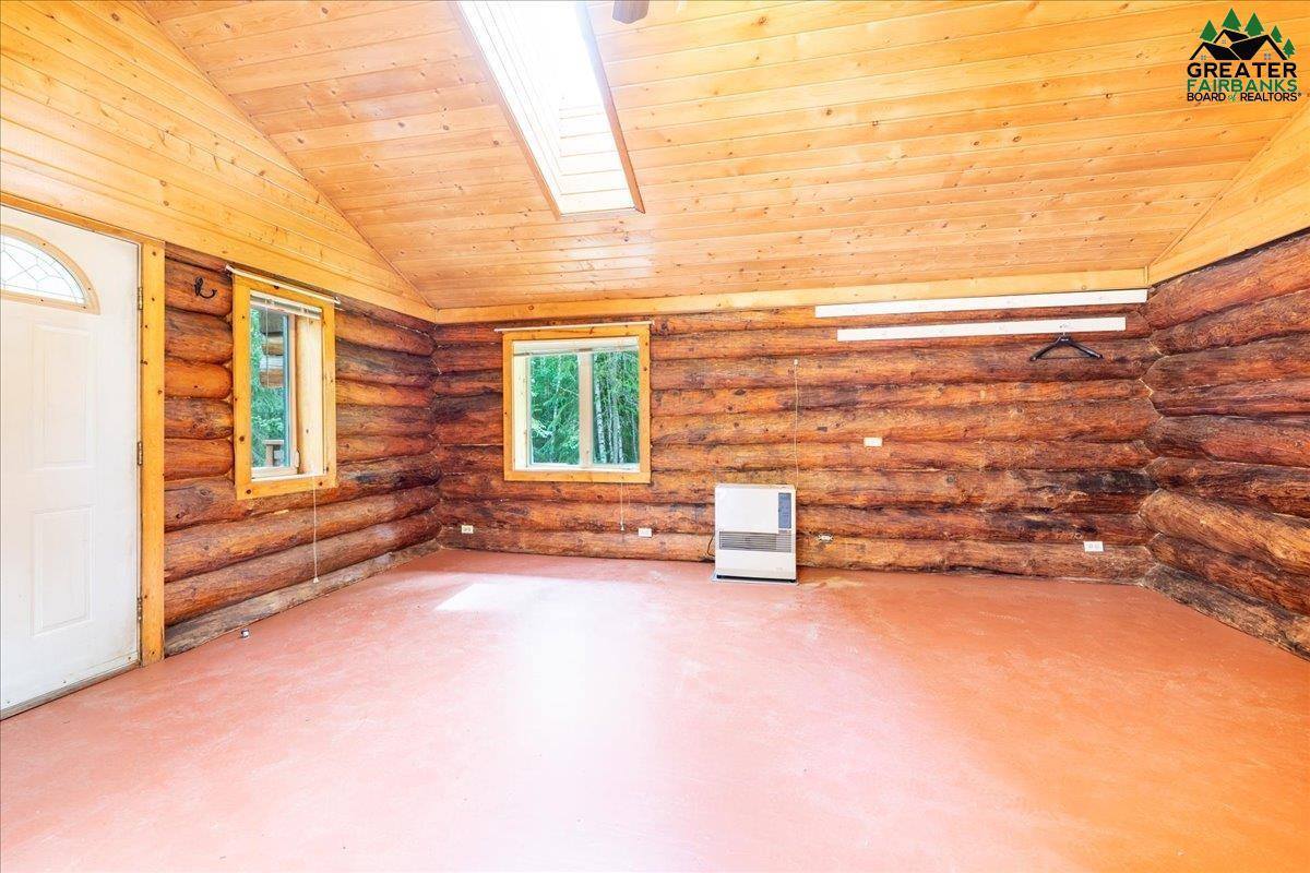 1403 Ballaine Road, Fairbanks, AK 99709