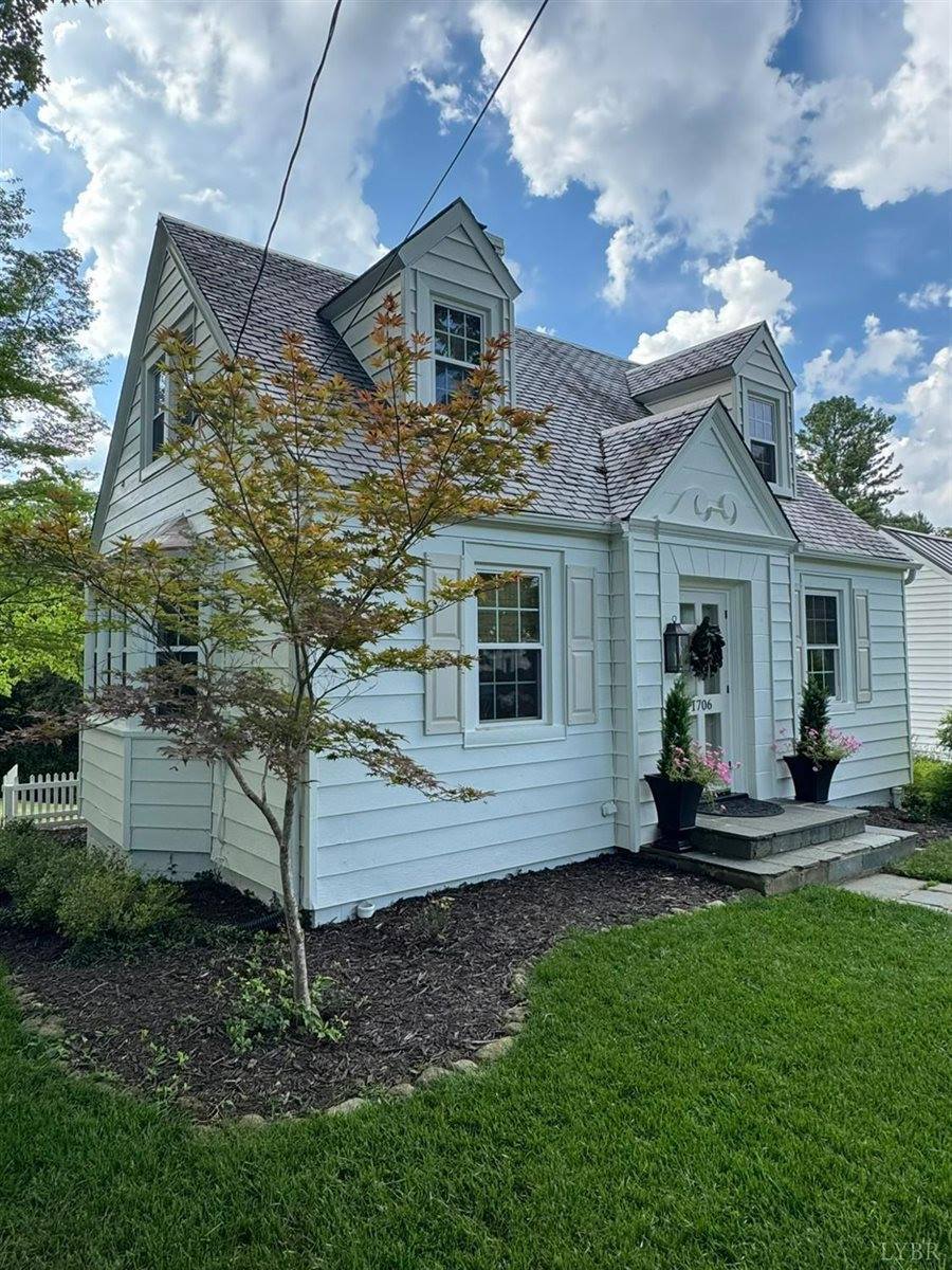 1706 Morrison Drive, Lynchburg, VA 24503