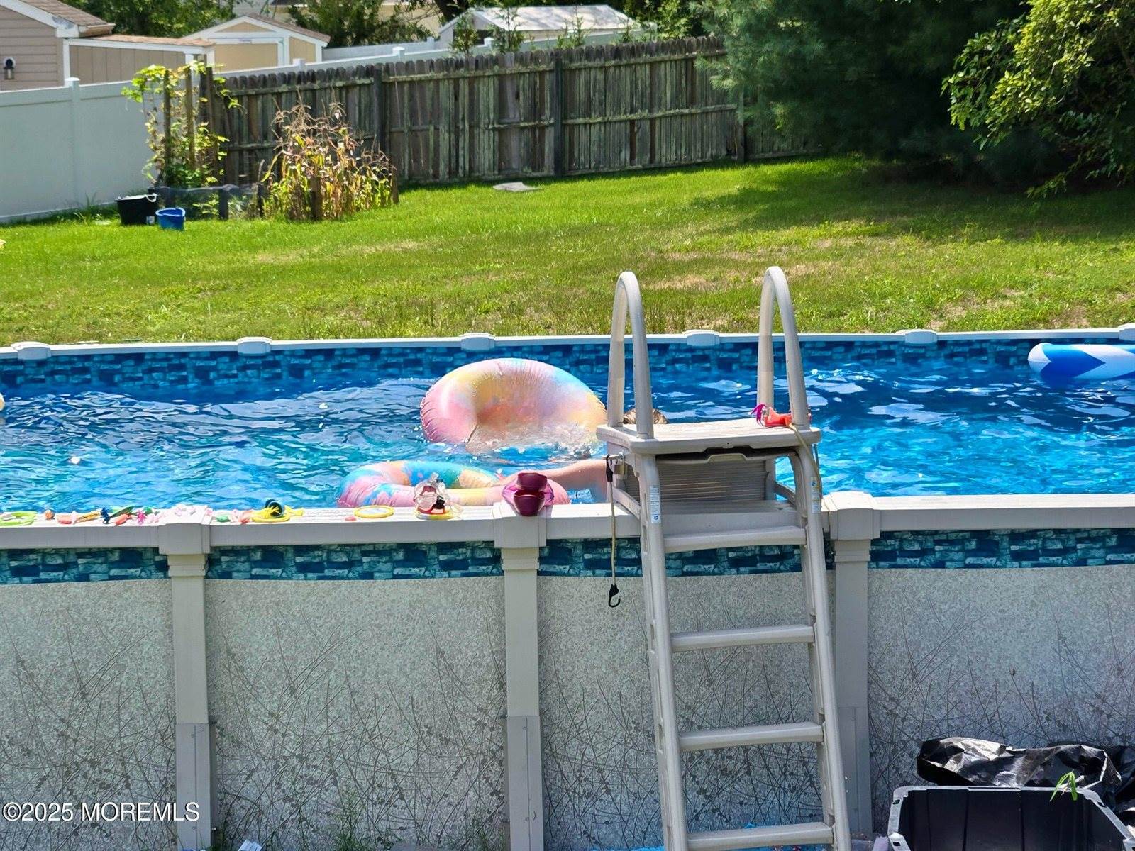 7 Southport Drive, Howell, NJ 07731