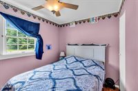 7 Southport Drive, Howell, NJ 07731