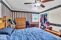 7 Southport Drive, Howell, NJ 07731