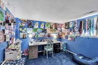 7 Southport Drive, Howell, NJ 07731