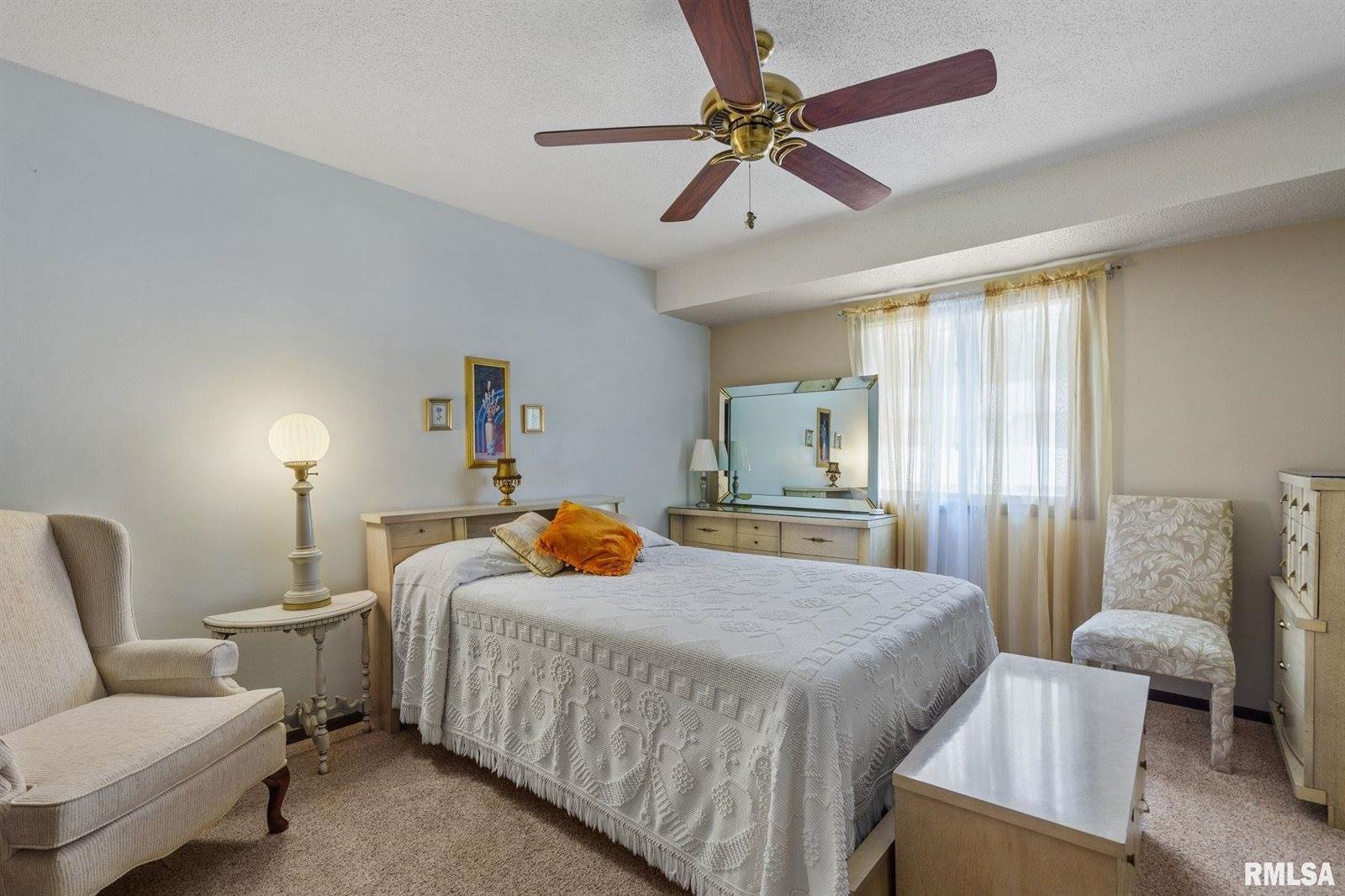 4023 Lillie Avenue, Davenport, IA 52806