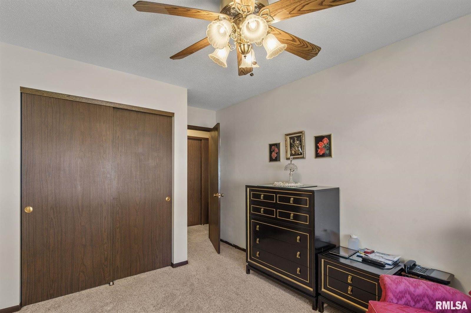 4023 Lillie Avenue, Davenport, IA 52806