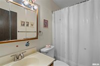 4023 Lillie Avenue, Davenport, IA 52806