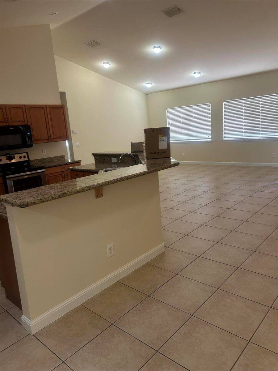 1821 SW California Boulevard, Port Saint Lucie, FL 34953