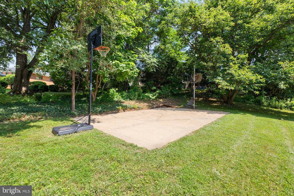 412 Neale Court, Silver Spring, MD 20901