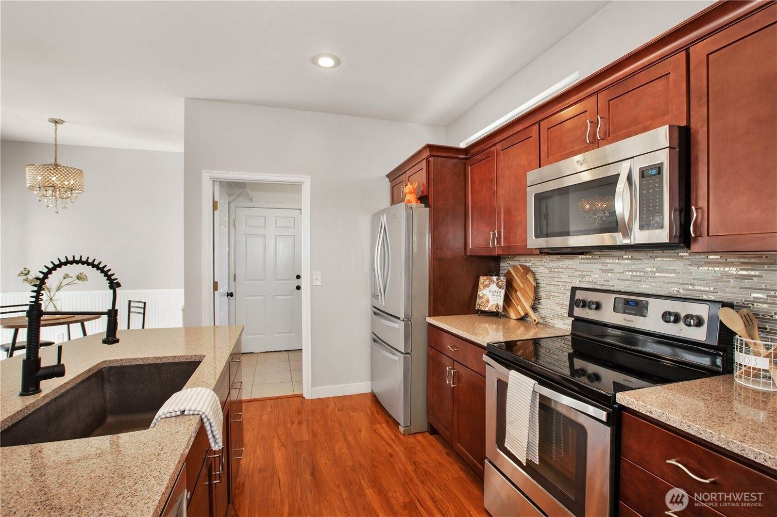 2025 Palisade Blvd, Dupont, WA 98327