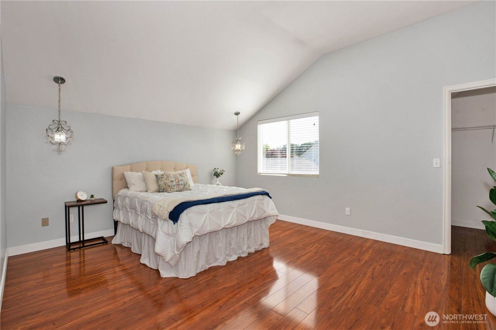 2025 Palisade Blvd, Dupont, WA 98327