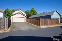 2025 Palisade Blvd, Dupont, WA 98327