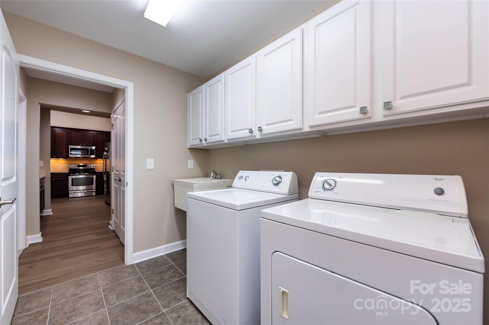 4723 Polo Gate Boulevard, Charlotte, NC 28216