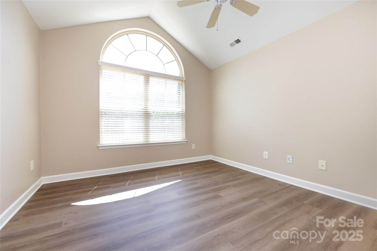 4723 Polo Gate Boulevard, Charlotte, NC 28216