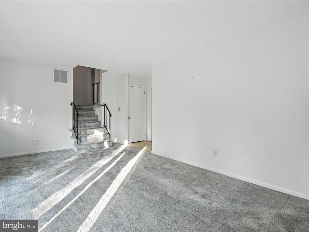 8917 Virginia Avenue, Manassas, VA 20110