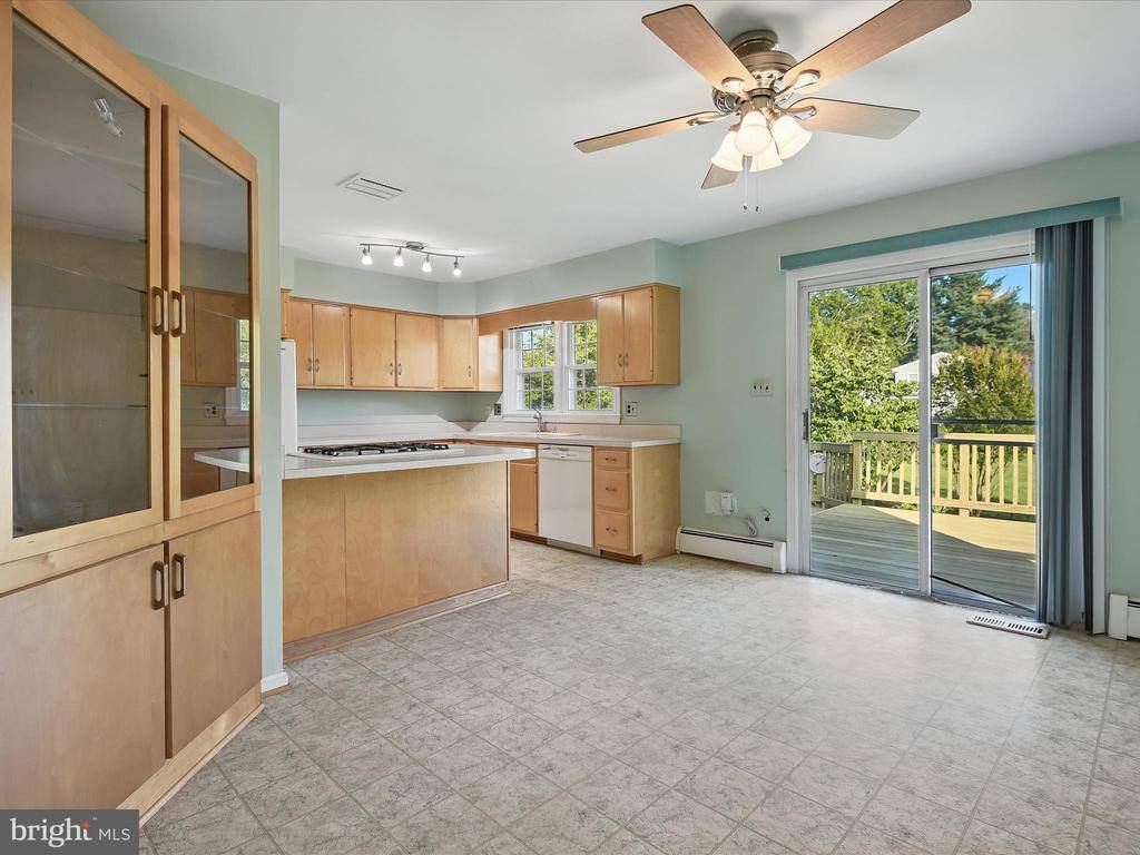 8917 Virginia Avenue, Manassas, VA 20110