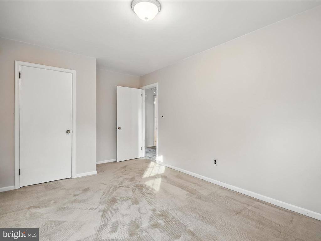 8917 Virginia Avenue, Manassas, VA 20110