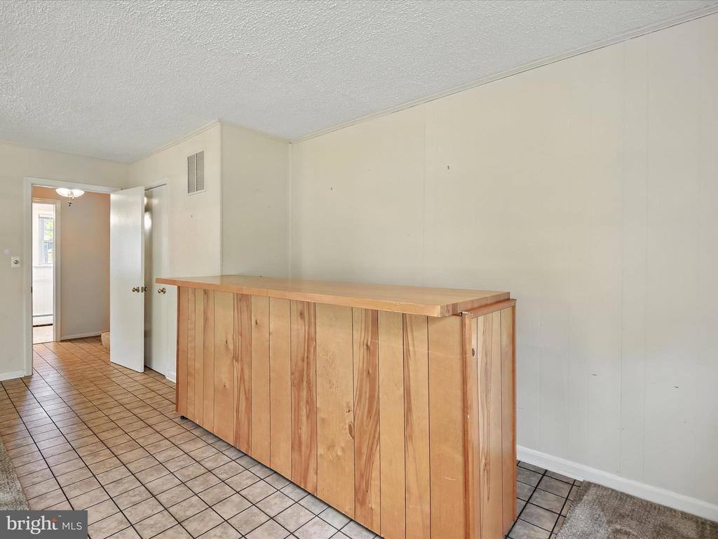 8917 Virginia Avenue, Manassas, VA 20110