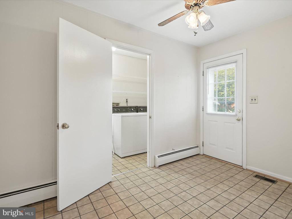 8917 Virginia Avenue, Manassas, VA 20110