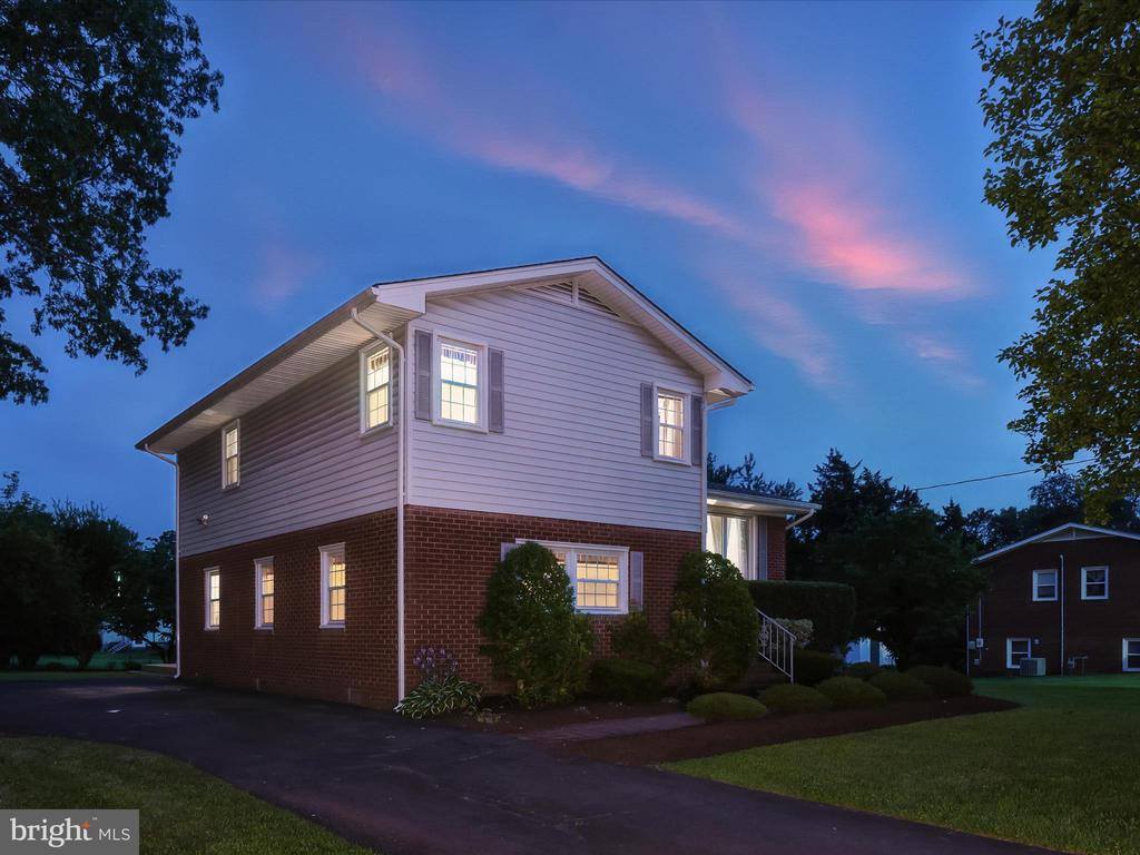 8917 Virginia Avenue, Manassas, VA 20110