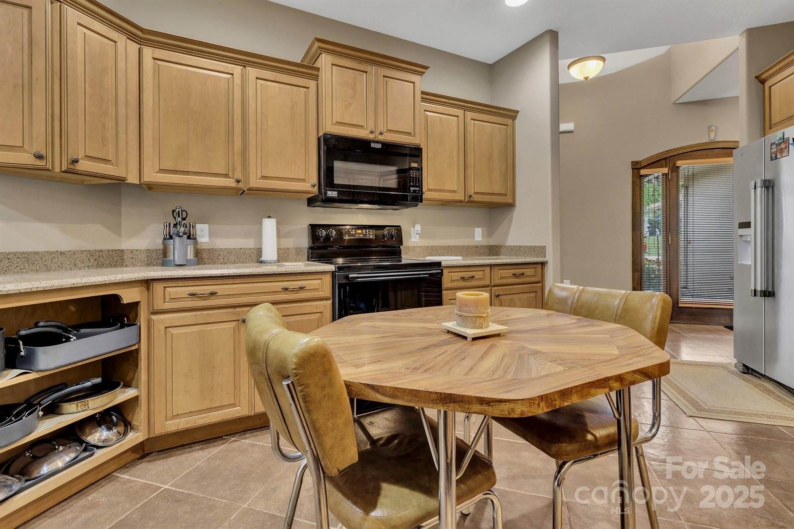 44 Pacifico Drive, Asheville, NC 28806