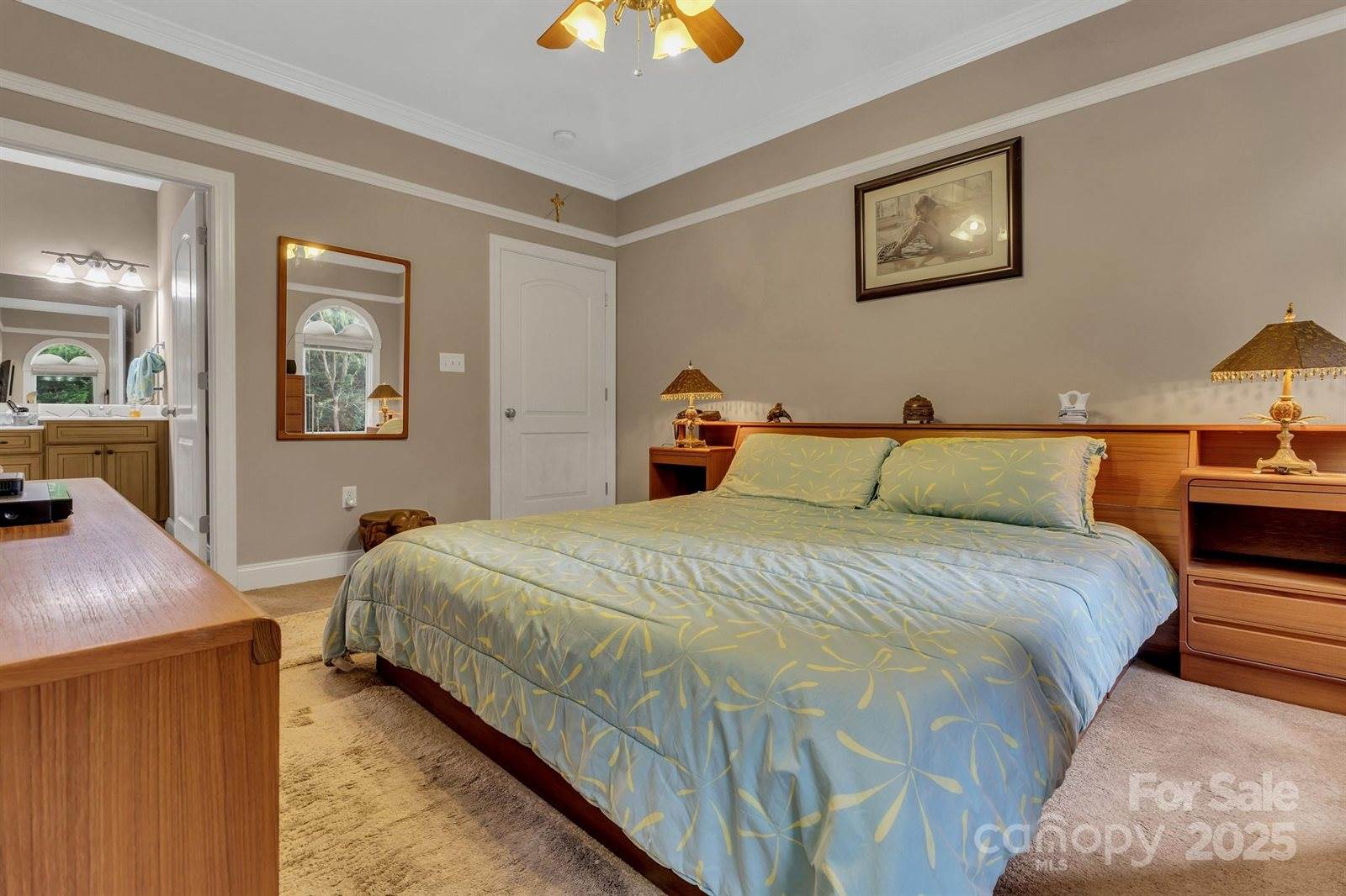 44 Pacifico Drive, Asheville, NC 28806