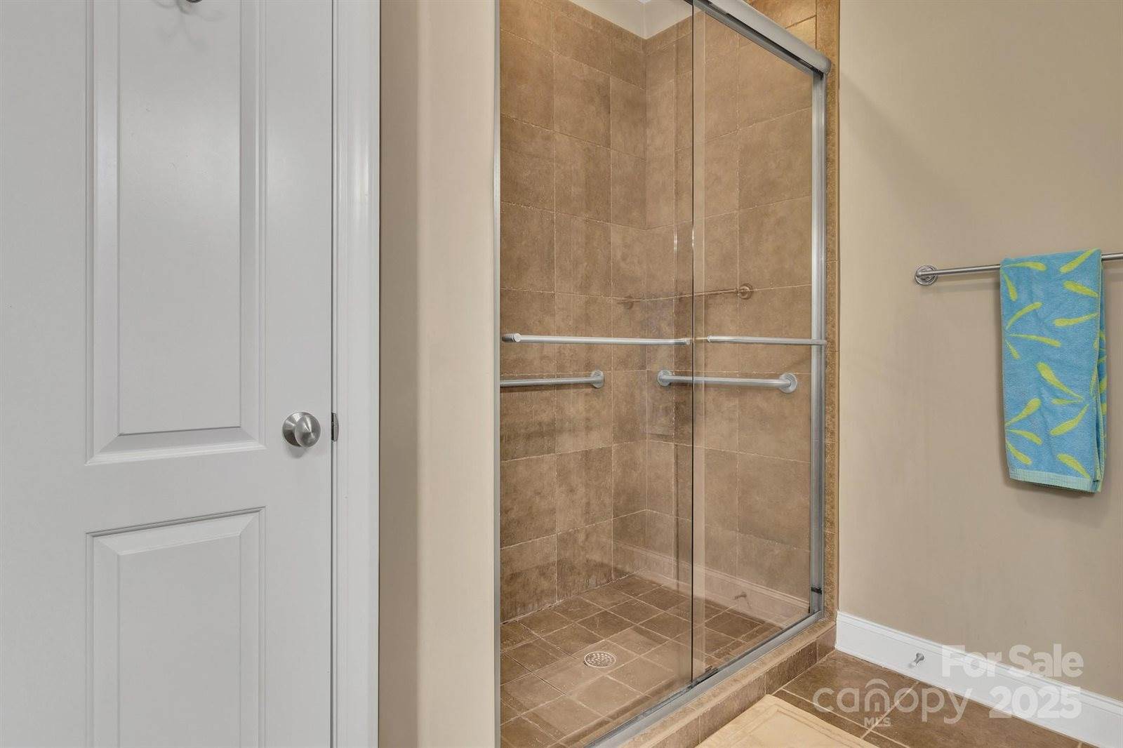 44 Pacifico Drive, Asheville, NC 28806