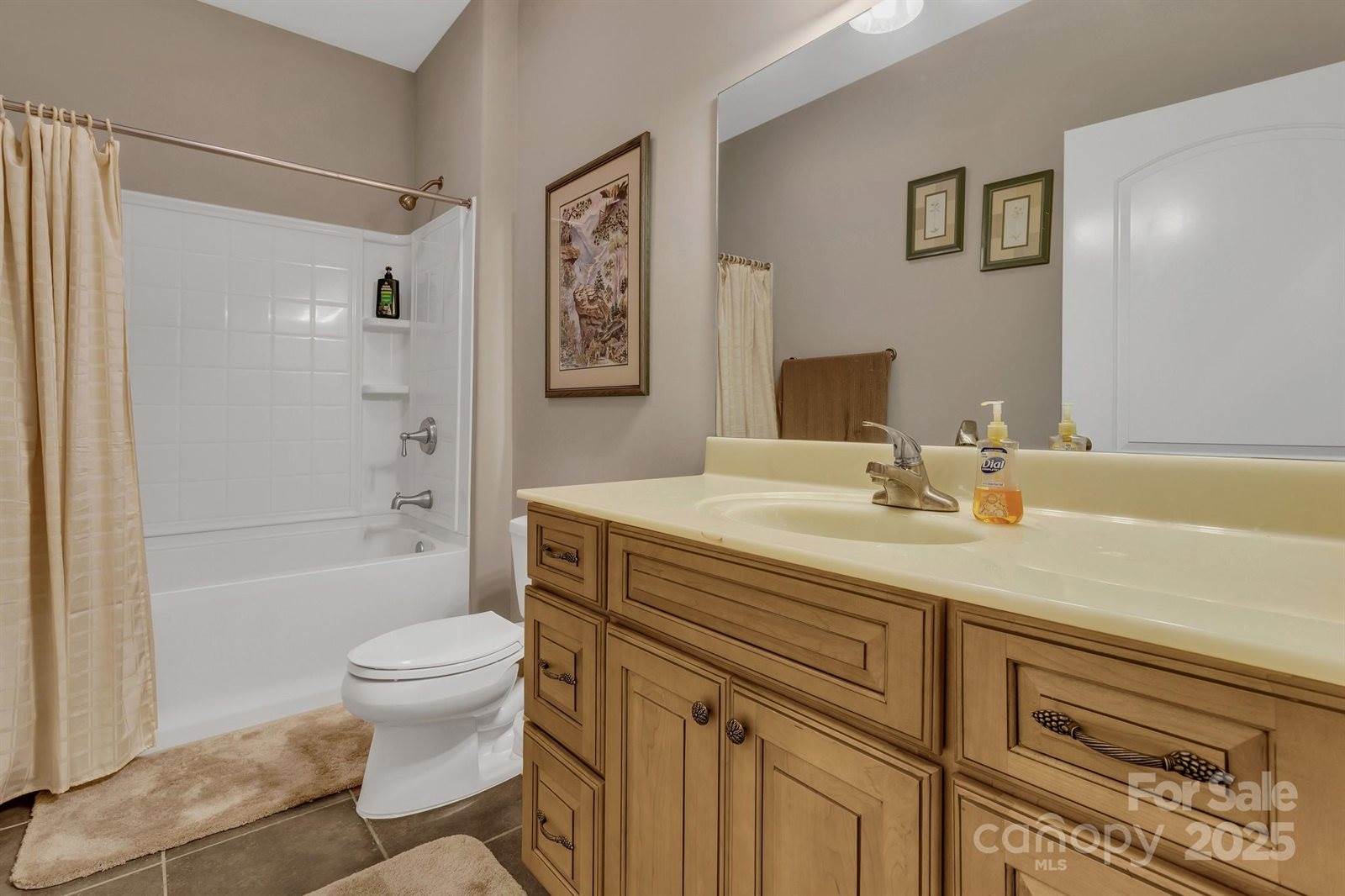 44 Pacifico Drive, Asheville, NC 28806